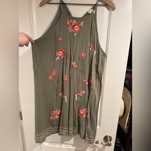 High neck embroidered dress